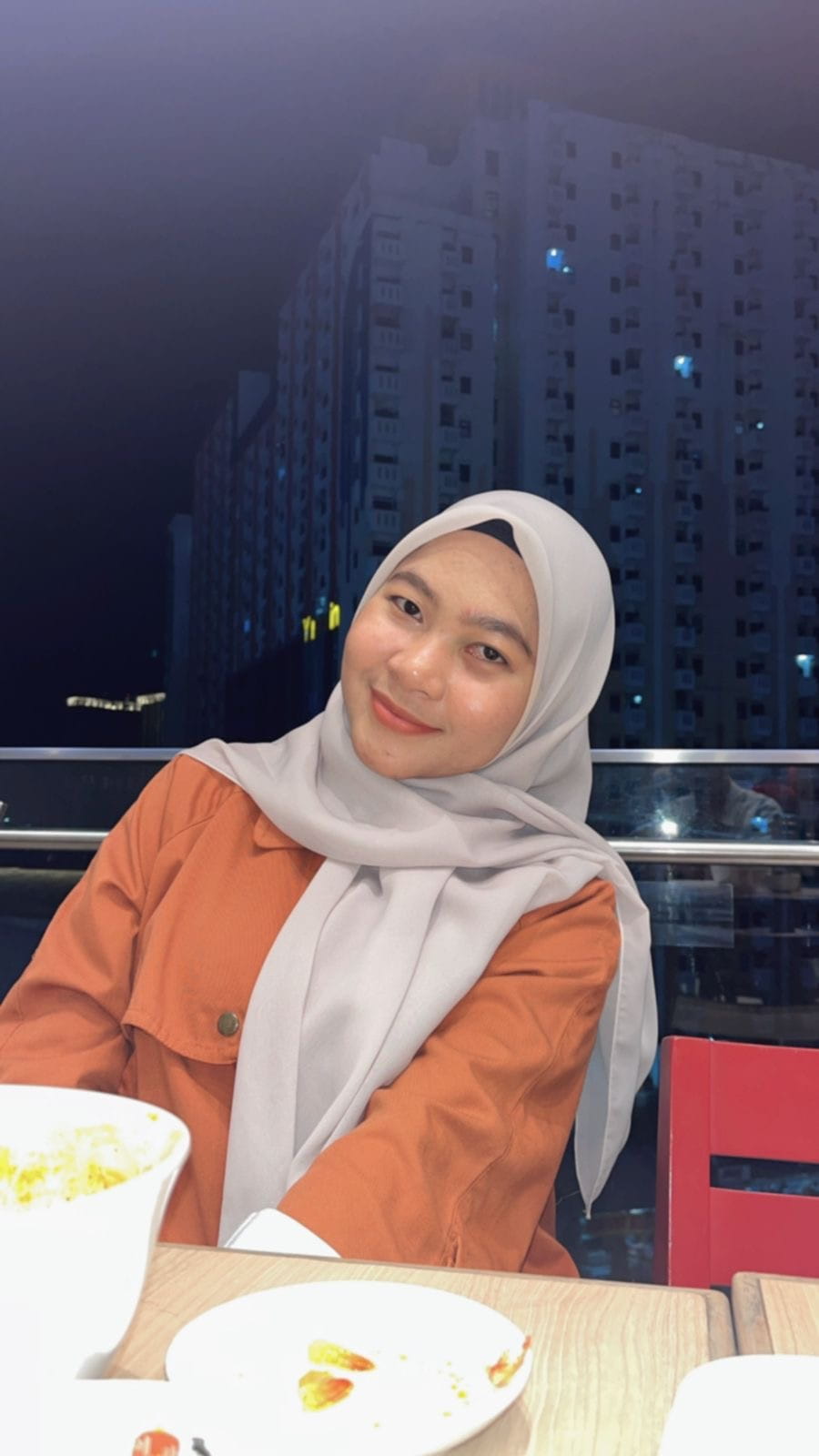 Makasih ya sudah hadir di hidup aku 🌻